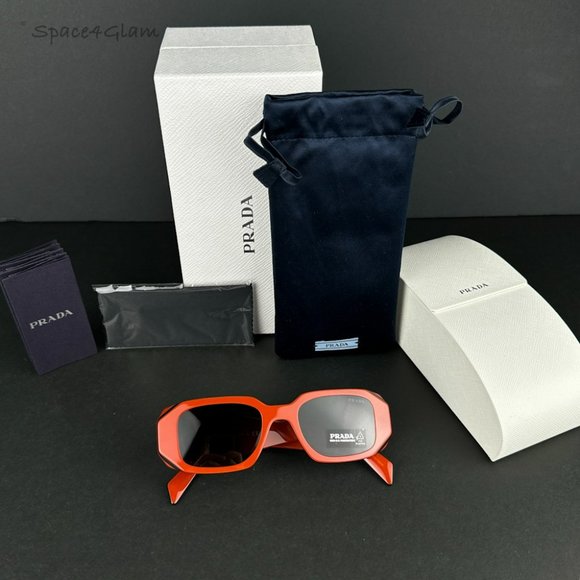 Prada PR17WS 12N5S0 Sunglasses Orange Black Dark Grey Rectangle Unisex - Picture 3 of 8